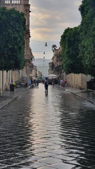 Villa Calma Noto Buitenkant foto