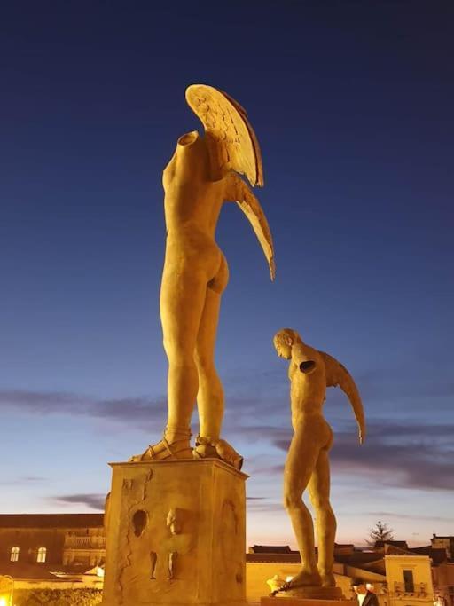 Villa Calma Noto Buitenkant foto