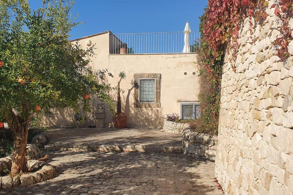 Villa Calma Noto Buitenkant foto